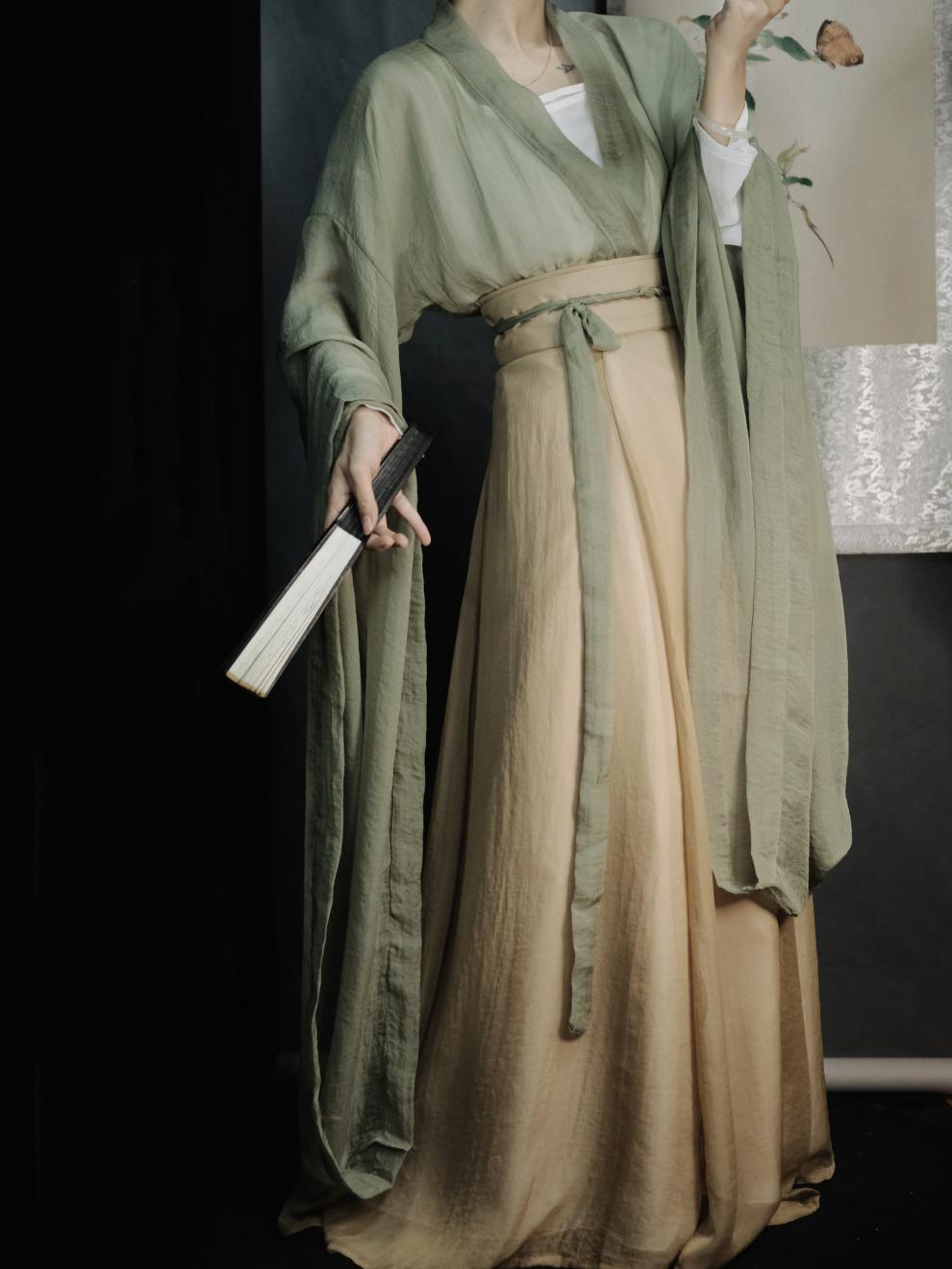 汉服女 青衫吟原创汉服女南北朝大袖儒一片式破裙汉服 枯叶(单件大袖