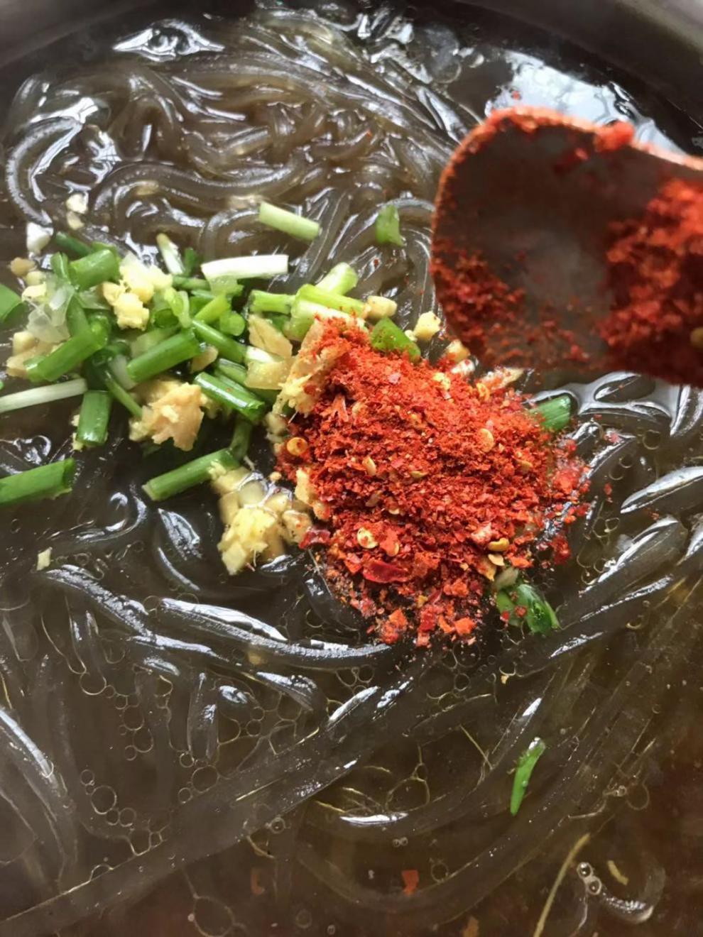 江西薯粉纯手工红薯粉条酸辣粉正宗农家红薯粉宽粉火锅粉条地瓜粉2斤