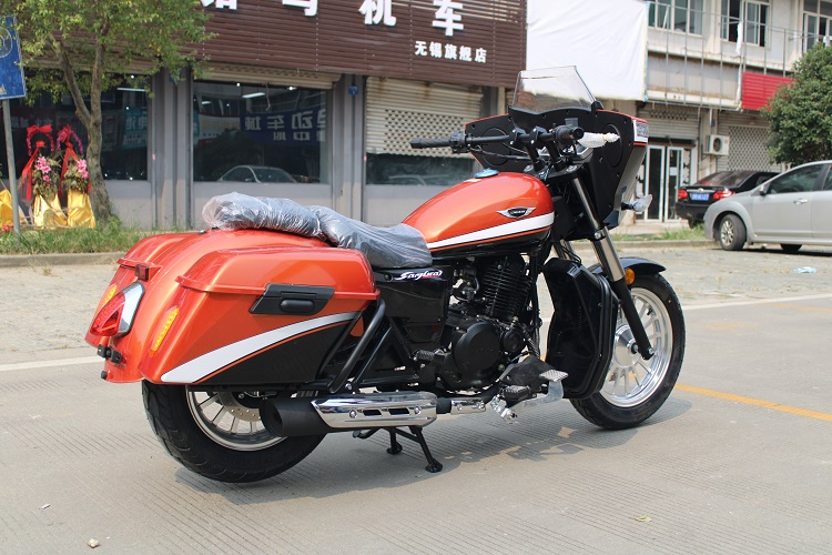 国四电喷杰迪250油冷巡航大排量滑翔太子摩托车铃木动力可上牌 桔红色