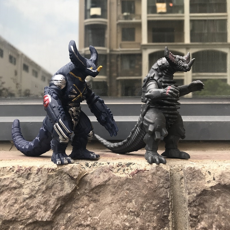 万代(bandai)哥莫拉怪兽玩具软胶奥特曼可动模型 电子机械骷髅古代