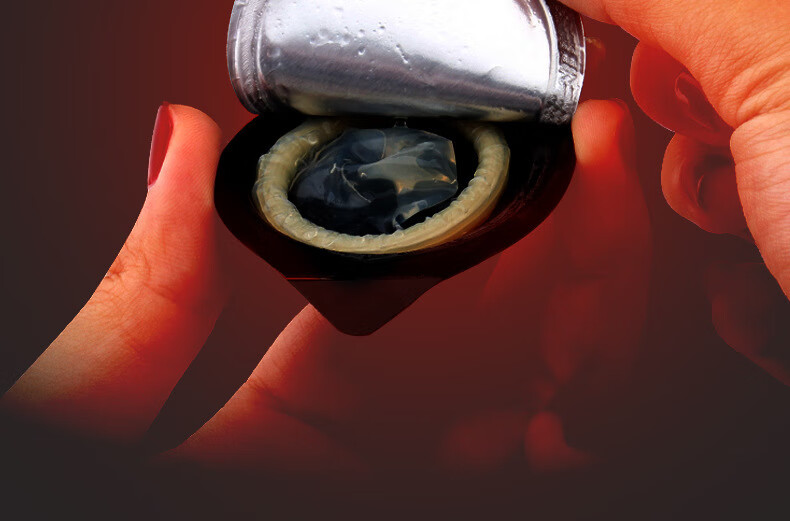 名流 入珠套玻尿酸安全套二代震珠001套10只装入珠球震动套避孕套成人