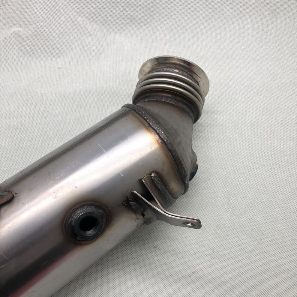 适用于宝马f18 520 525 325 320 x3 523 x5 x6 730 740三元催化器 3系