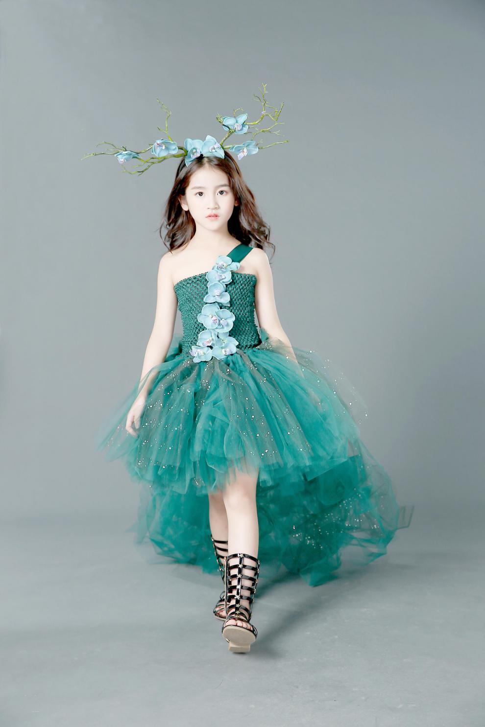 【旗舰自营】女童模特t台走秀礼服高端儿童小孩子子时装国潮森林六一