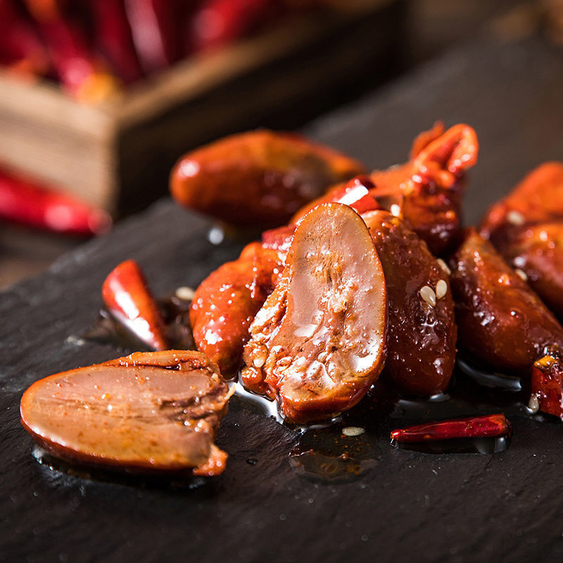 威益威香辣鸭心零食风味小吃麻辣熟食肉类食品独立包装20g可香辣鸭心