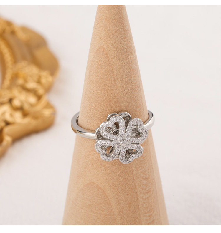 施华洛世奇锆居仁堂时来运转旋转四叶草戒指轻奢小众设计开口可转动