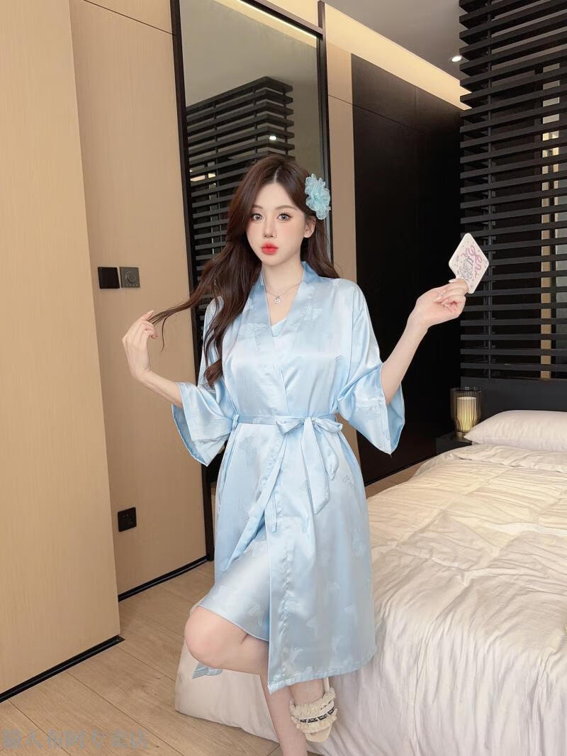 351bd021ceae3545.jpg