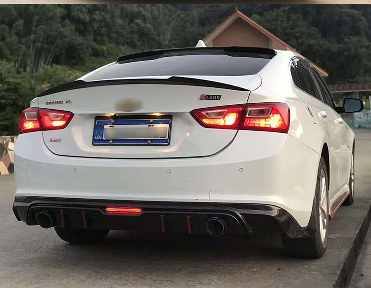 迈锐宝xl改装大包围适用于1622款雪佛兰xl科迈罗zl1前杠加前唇大小