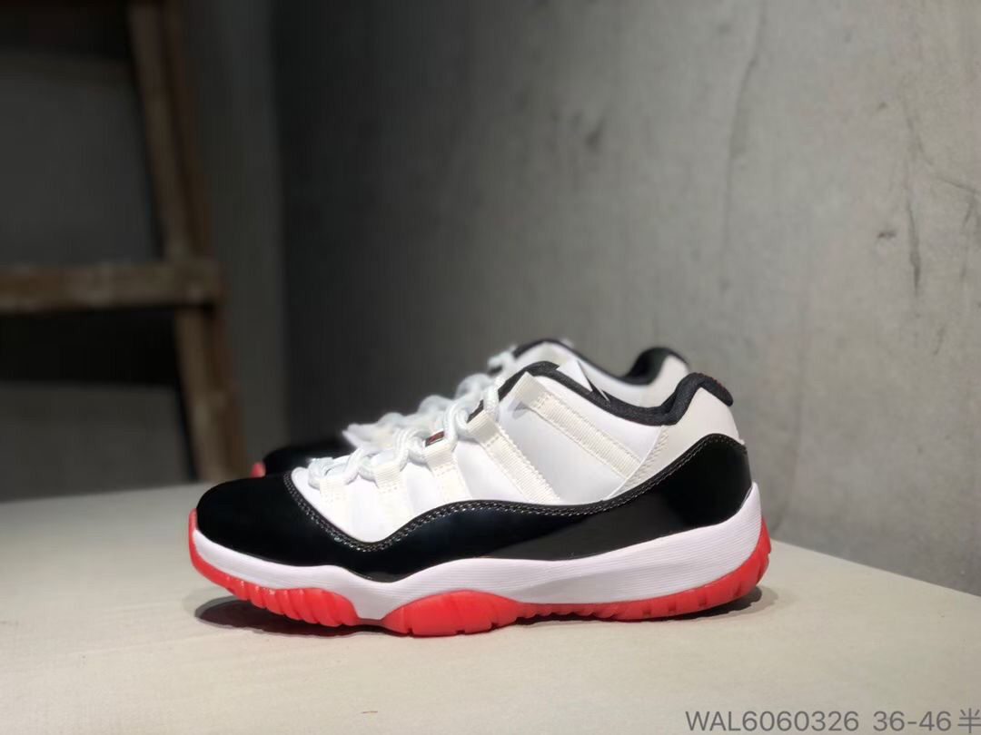 2022新款高帮aj11满天星闪粉银白男女篮球鞋康扣篮运动鞋aj11 黑金 36