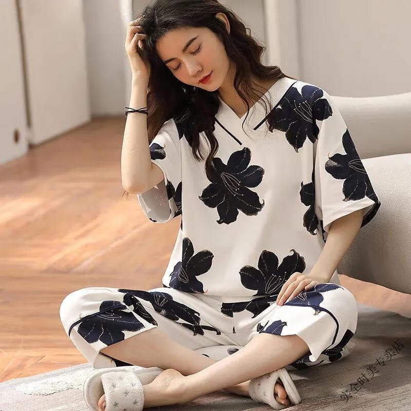 d304cd1886aa1f55.jpg' style=