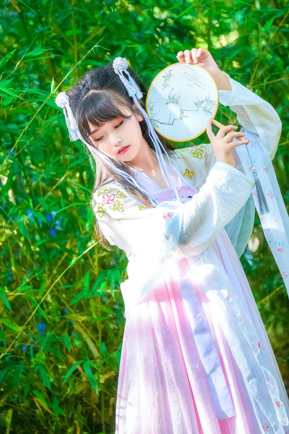 古装汉服12岁女孩古装裙子古风汉服女公主仙女裙清新淡雅齐胸襦裙学生