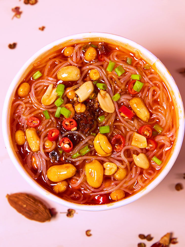 重庆酸辣粉大桶装120g6桶麻辣小面网红方便速食红薯粉条整箱批发重庆