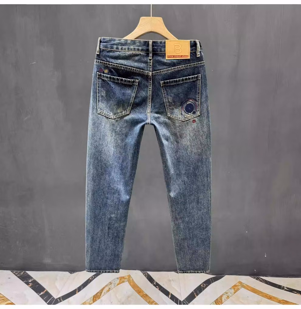 Men's Blue Ripped Patch Jeans American Retro Style Straight Fit_voghion.com