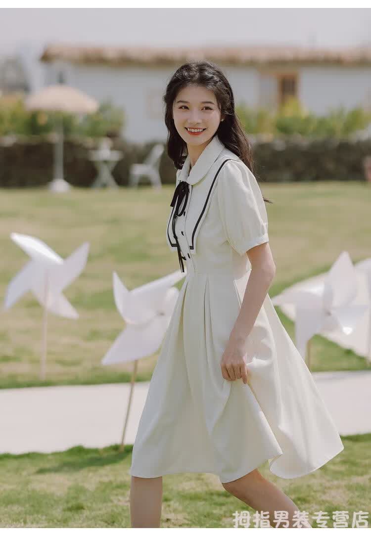 教资面试衣服女夏季正式场合教师上班族穿搭职场轻熟风气质连衣裙杏色