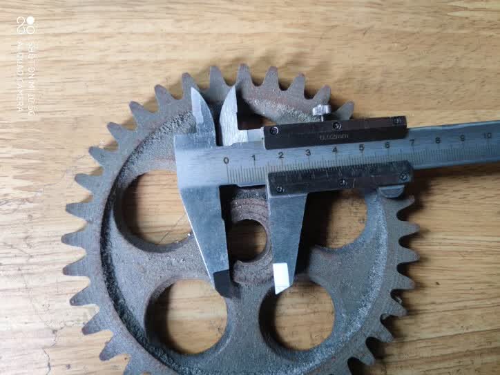 巨鑫白水寺牌白水圣龙面条机配件铸铁齿轮压面机零件耐磨单个 中号