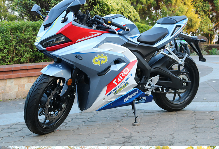 可上牌电喷地平线重型机车摩托车跑车整车200cc双缸小忍者400 200cc国