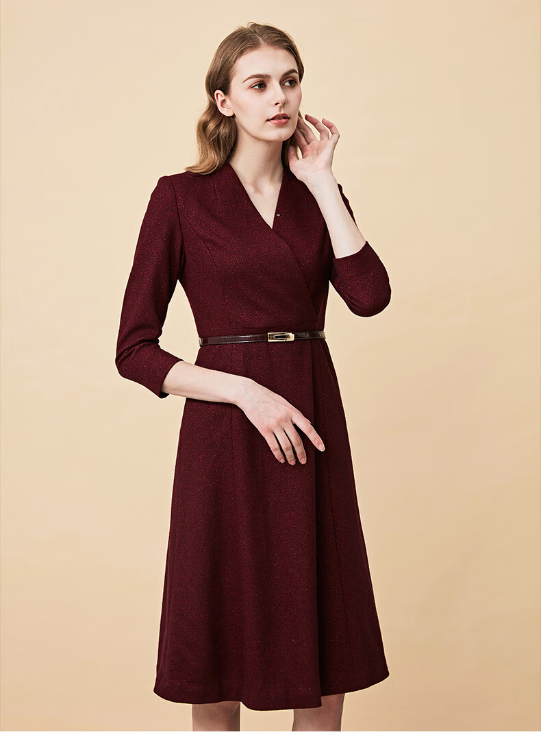 皮尔卡丹女装专柜正品酒红色长袖收腰连衣裙秋季新款羊毛裙子商场同款
