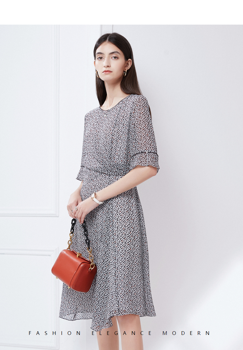 商场同款卡迪黛尔秋季新款复古印花不规则气质圆领连衣裙黑色m