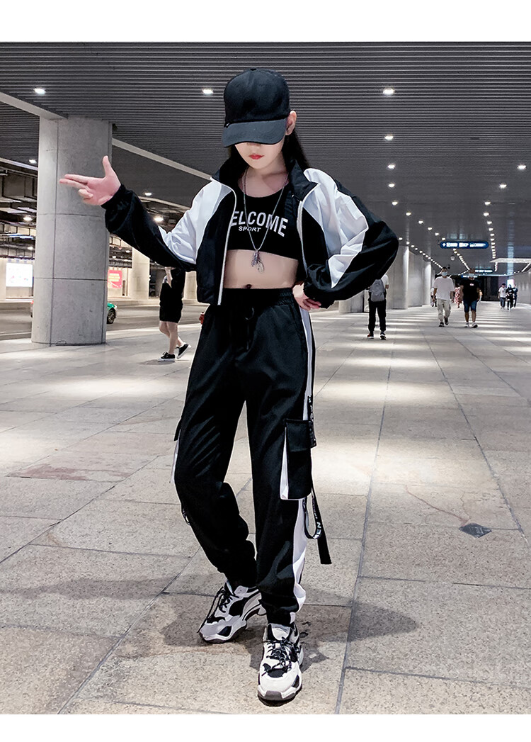 酷酷的女装儿童爵士舞服装女炫酷露脐街舞工装裤嘻哈套装女童模特走秀