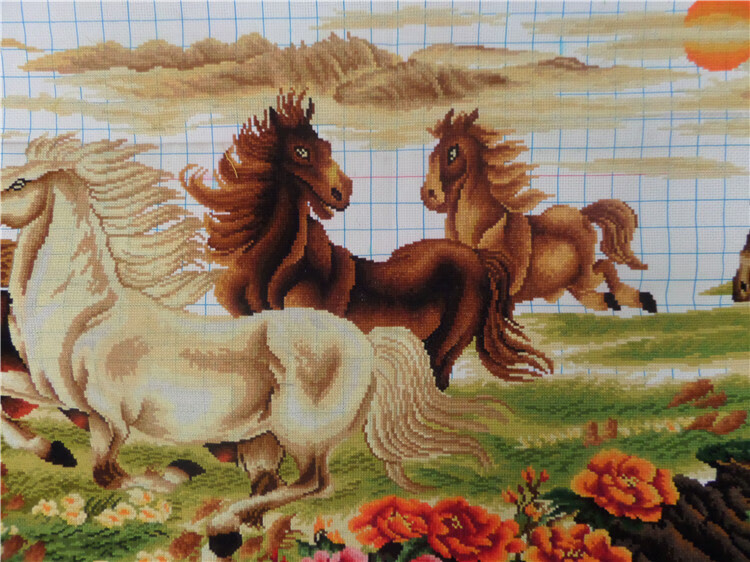 十字绣成品马到成功纯手工八骏图八骏2米出售已绣好的 下款2.