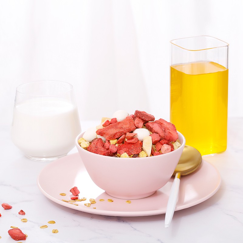 王饱饱草莓乳酪烘焙麦片非膨化谷物早餐代餐燕麦片400g