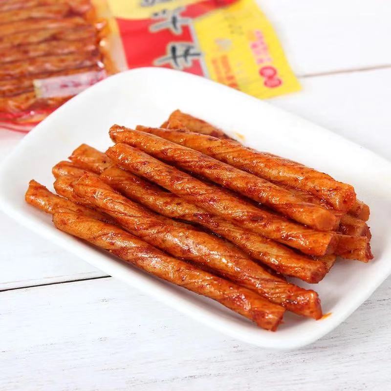 鸿旺鸡汁素牛筋辣条经典儿时怀旧麻辣条辣味零食批发小吃批发辣条 龙