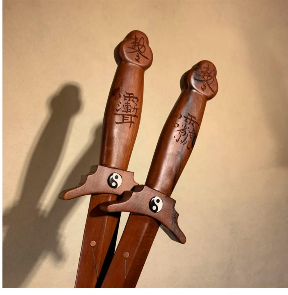 古珍九节鞭锏七星剑雷击桃木枣木剑斧头纯手工雷击木镇坛道教用品送