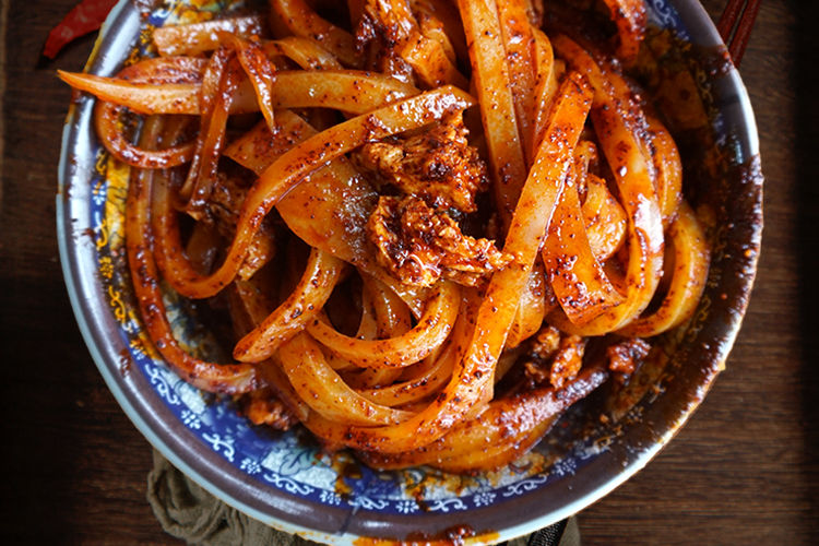 面皮呱呱擀面皮甘肃特产天水凉皮速食真空350克每包凉拌 【5代擀面皮