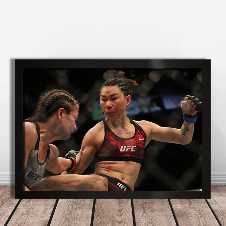 格斗海报装饰挂画 ufc张伟丽海报mma综合女子格斗肌肉拳击写真周边