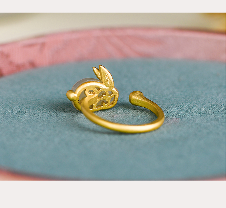 ck玉兔子缅甸翡翠a货石戒指女银食指环开口小众设计感轻奢精致故宫