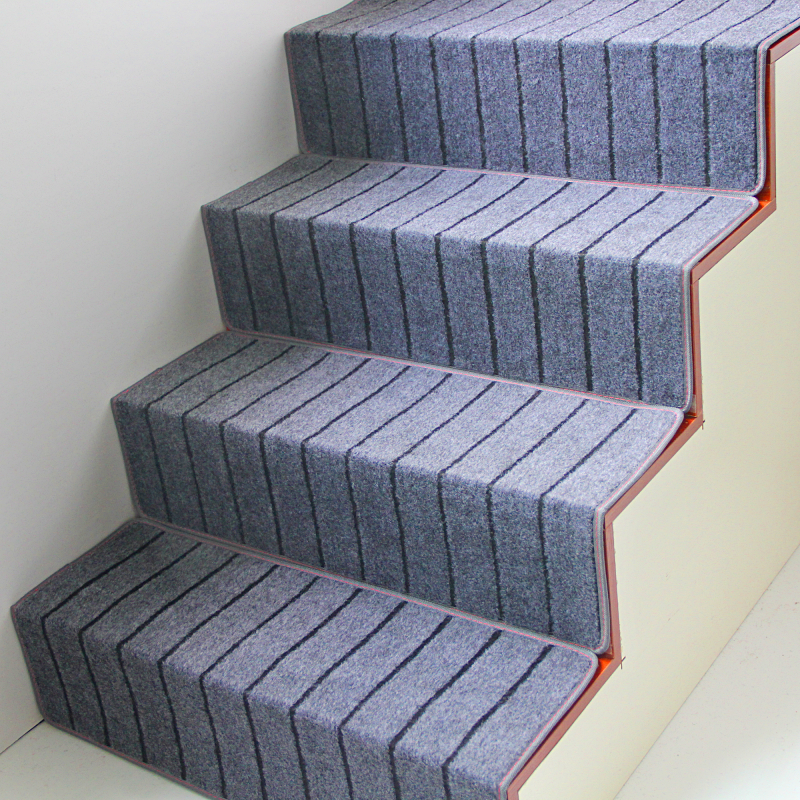 家用木楼梯垫踏步垫免胶自粘楼梯地毯纯色满铺台阶地毯可定制 纯灰色