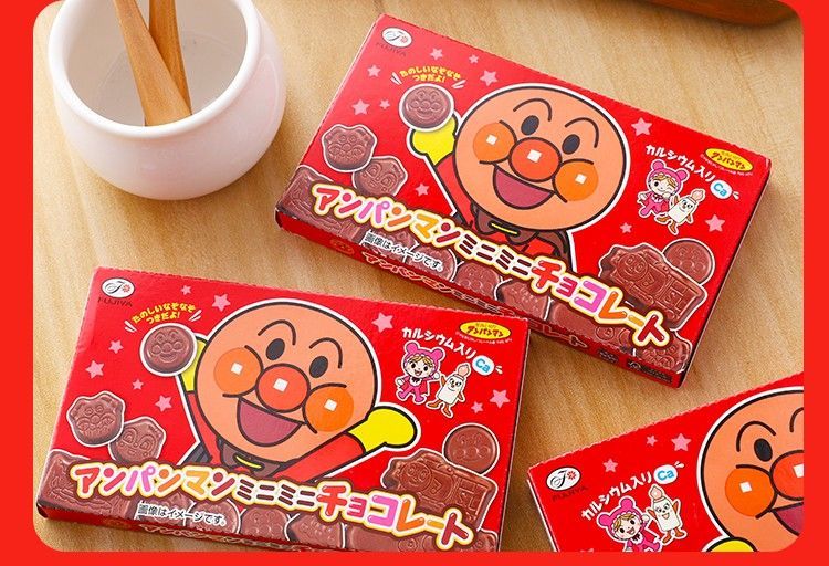 日本零食进口零食不二家面包超人巧克力图案迷你夹心牛奶巧克力儿童
