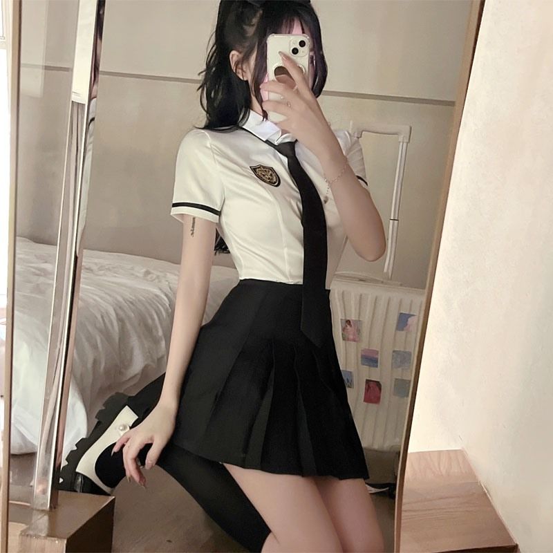 琴怡jk制服御姐英伦校服夏季新款减龄学院风白色短袖衬衣百褶裙制服两