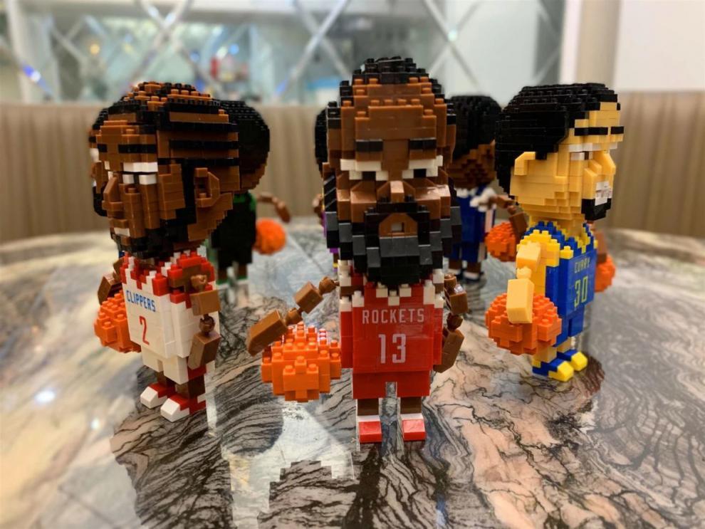 《nba送男生礼物兼容乐高微型小颗粒拼装积木科比詹姆斯篮球星玩具
