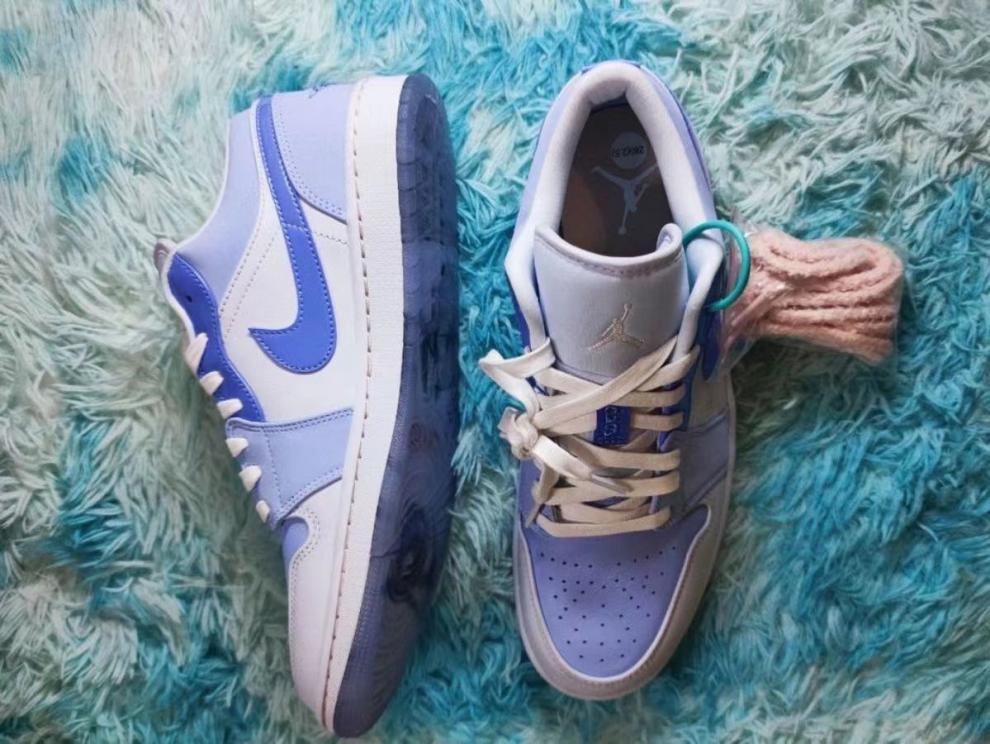 【官方旗舰】ni ke耐 莆田纯原aj1雾霾蓝二次元果冻底绒毛粉低帮篮球
