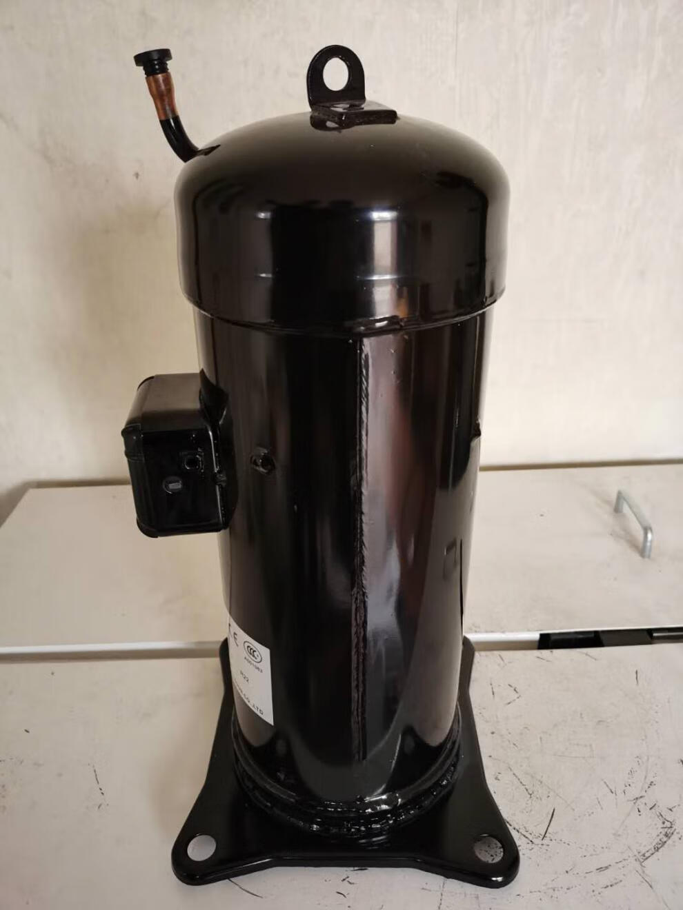 5p匹jt160bcby1l大金中央空调压缩机空气能制冷直弯管jt160gaby1l zb