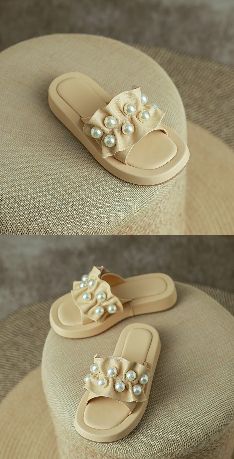 他她素女鞋tatasu新款露趾一字带珍珠褶皱凉拖圆头松糕厚底拖鞋女米