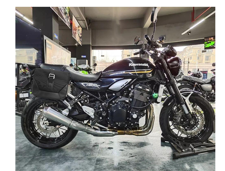 2022新 款适用于 适用于川崎z900rs改装边包 侧包 皮革边包 边箱 摩托