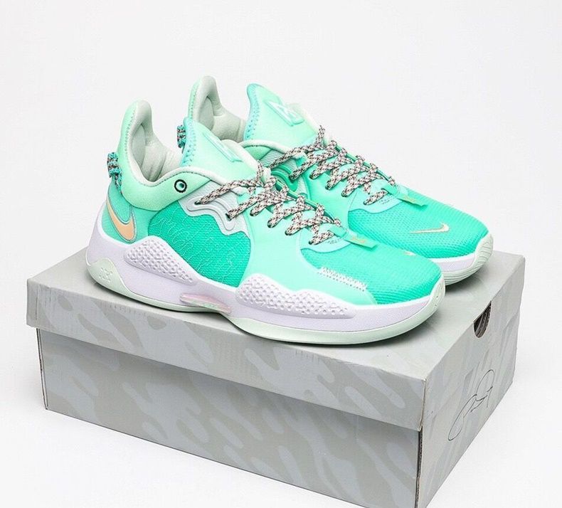 pg5保罗乔治5代篮球鞋男泡椒黑白玩转未来蓝粉低帮耐磨实战气垫鞋黑白