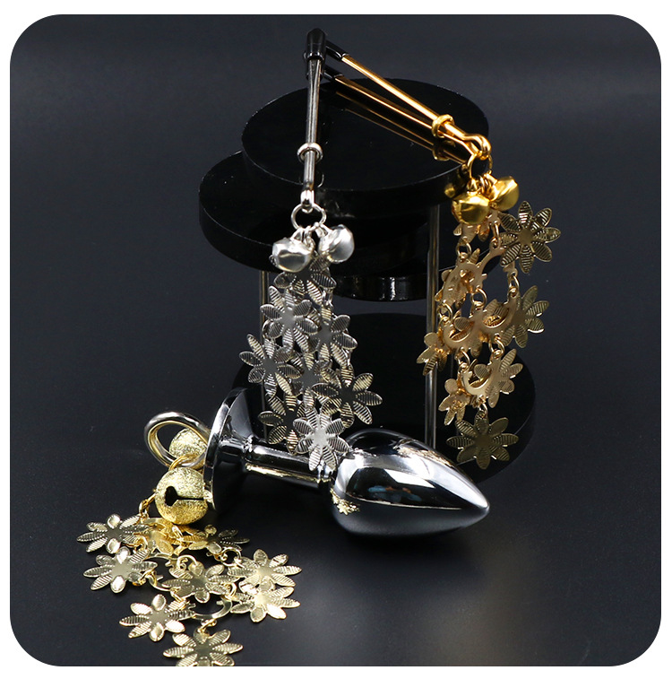 久爱sm金属铃铛雪冰花乳夹肛塞夫妻情趣另类性玩具成人用品sm雪冰花乳