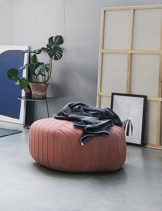 上新 北欧 布艺 五角星沙发凳 / 坐凳 / 坐墩 / 蒲团 新品 烟粉色