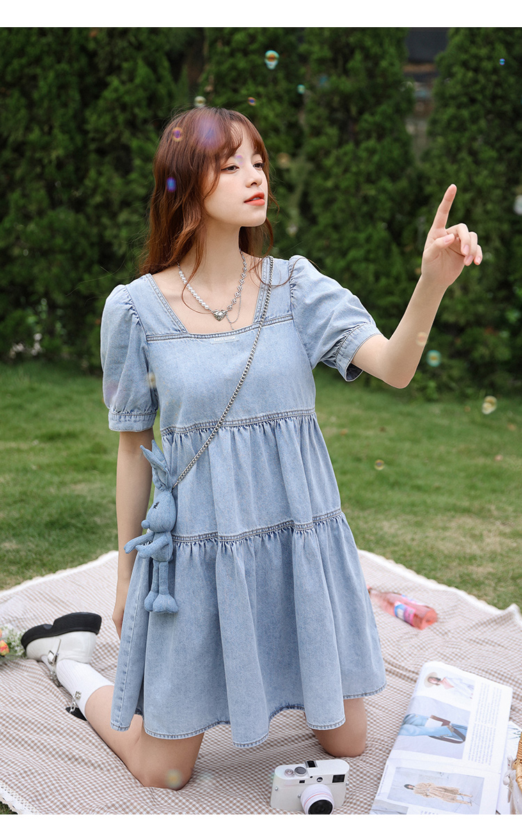 朵以2022夏季新款牛仔连衣裙复古减龄方领可爱玩偶甜美高腰a字裙37vx