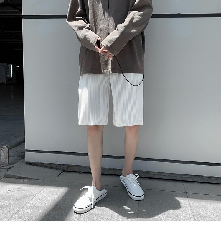 男生短裤三分冰丝夏天修身三分短裤男士男设计感小众肌理感褶皱沙滩