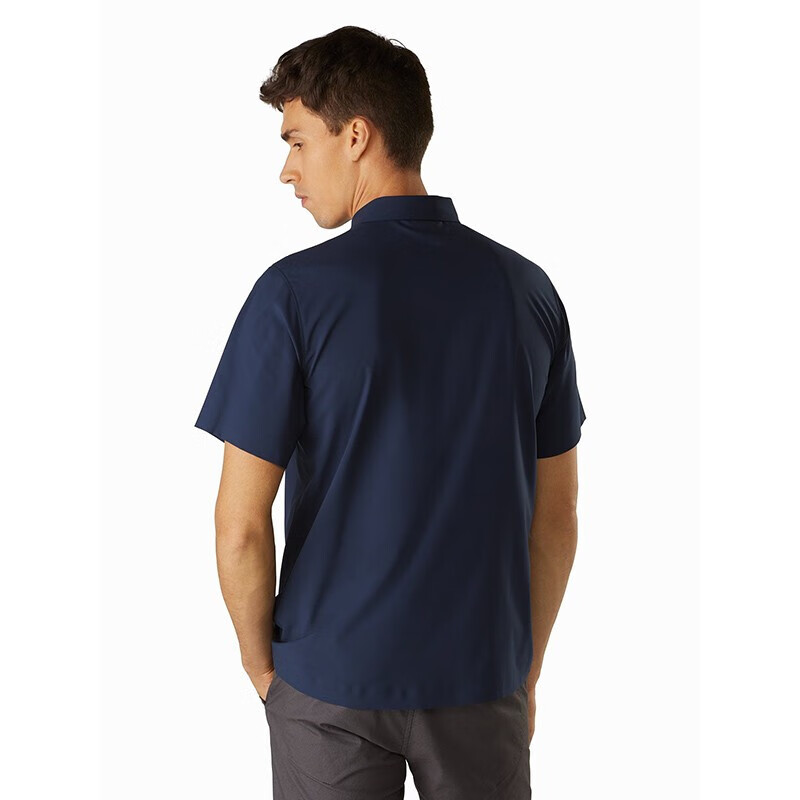arcteryx 始祖鸟 skyline ss休闲通勤舒适透气快干男士短袖衬衫 奶白