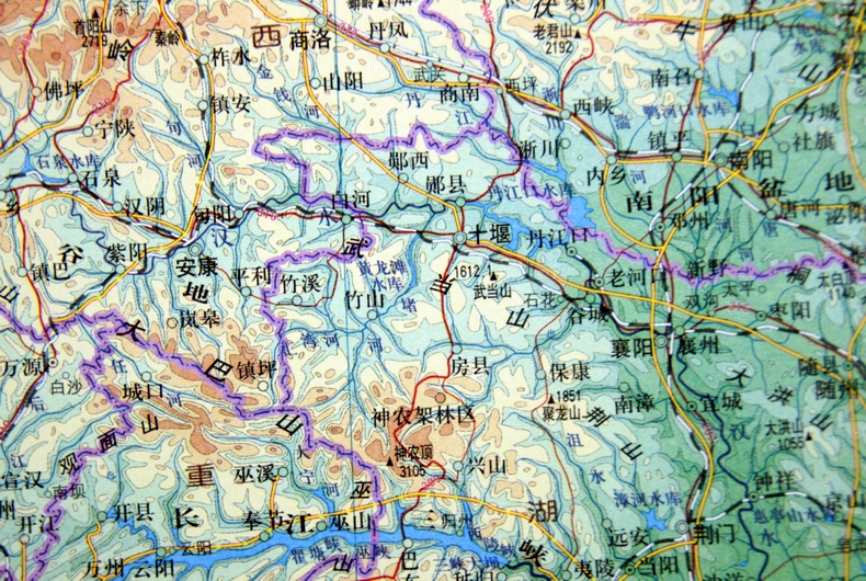 地形图地貌平面地形图展示山脉河流走向地形情况中国地图出版社11米