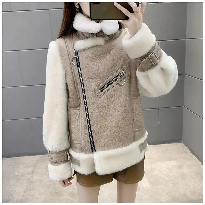 女装羊羔皮衣一体秋冬新款胖妹妹短款加厚冬季皮袄外套潮 黑色外套