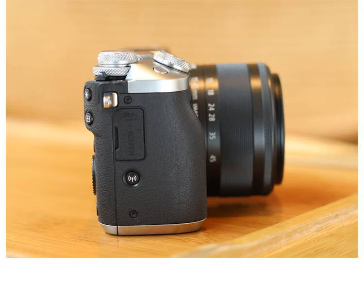 佳能(canon)eos m6 mark ii 二代入门级微单反相机女学生数码高清旅游