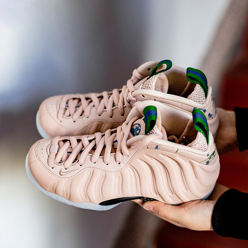 nike耐克女鞋新款foamposite 女款喷泡气垫缓震经典运动休闲鞋耐磨