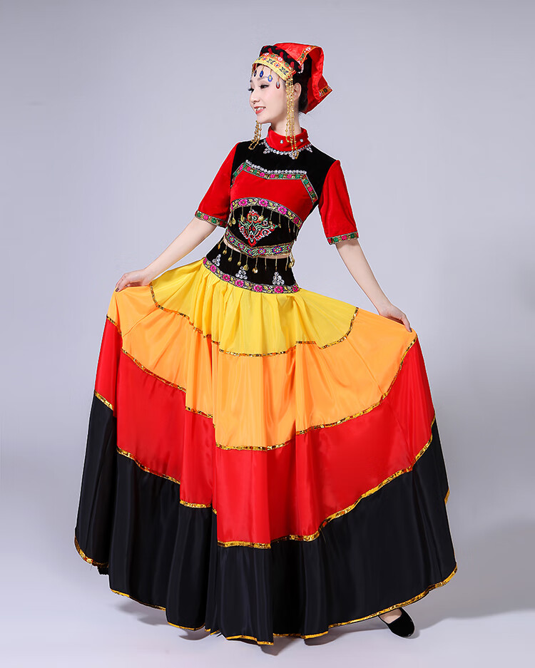 云南彝族服饰女服装女凉山大摆裙舞蹈服火把节大摆裙新款民族合唱舞蹈