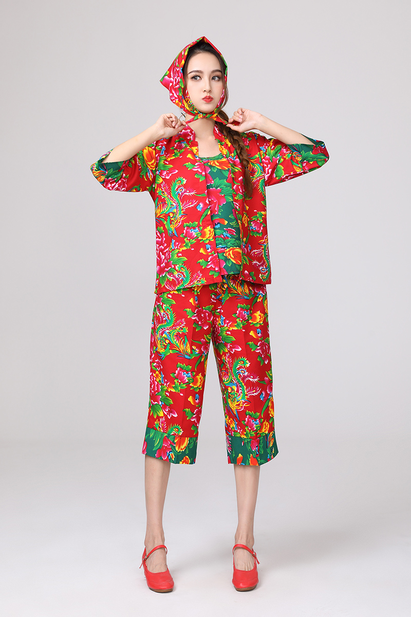 中老年舞蹈服 广场舞服装中老年东北大花布衣服女村姑二人转演出服