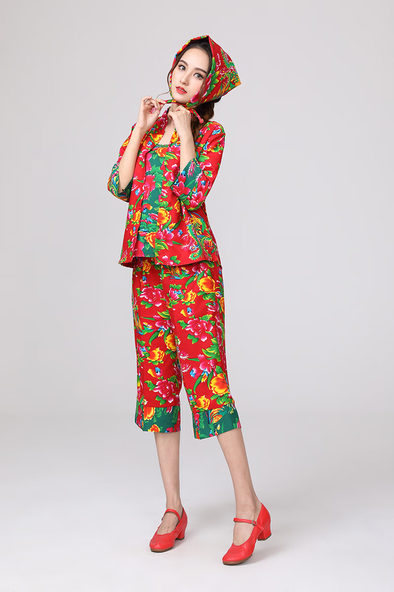 中老年舞蹈服 广场舞服装中老年东北大花布衣服女村姑二人转演出服